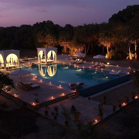Отель Shahpura Bagh Экстерьер фото