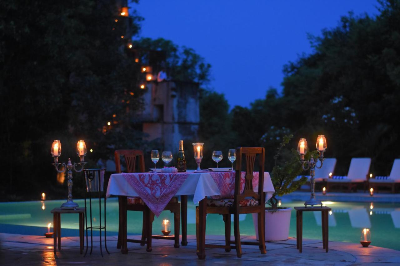 Отель Shahpura Bagh Экстерьер фото