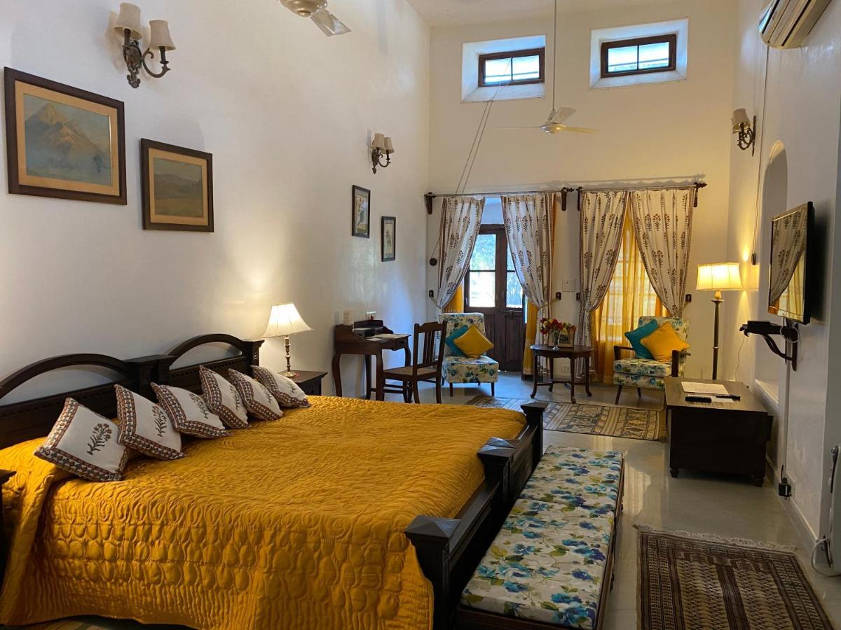 Отель Shahpura Bagh Экстерьер фото